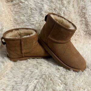 UGG Classic Mini II Genuine Shearling Lined Boot